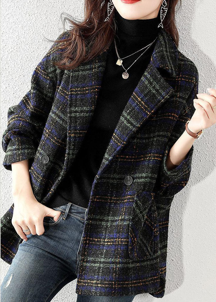 Sophisticated Coat with a Clean Classic Look