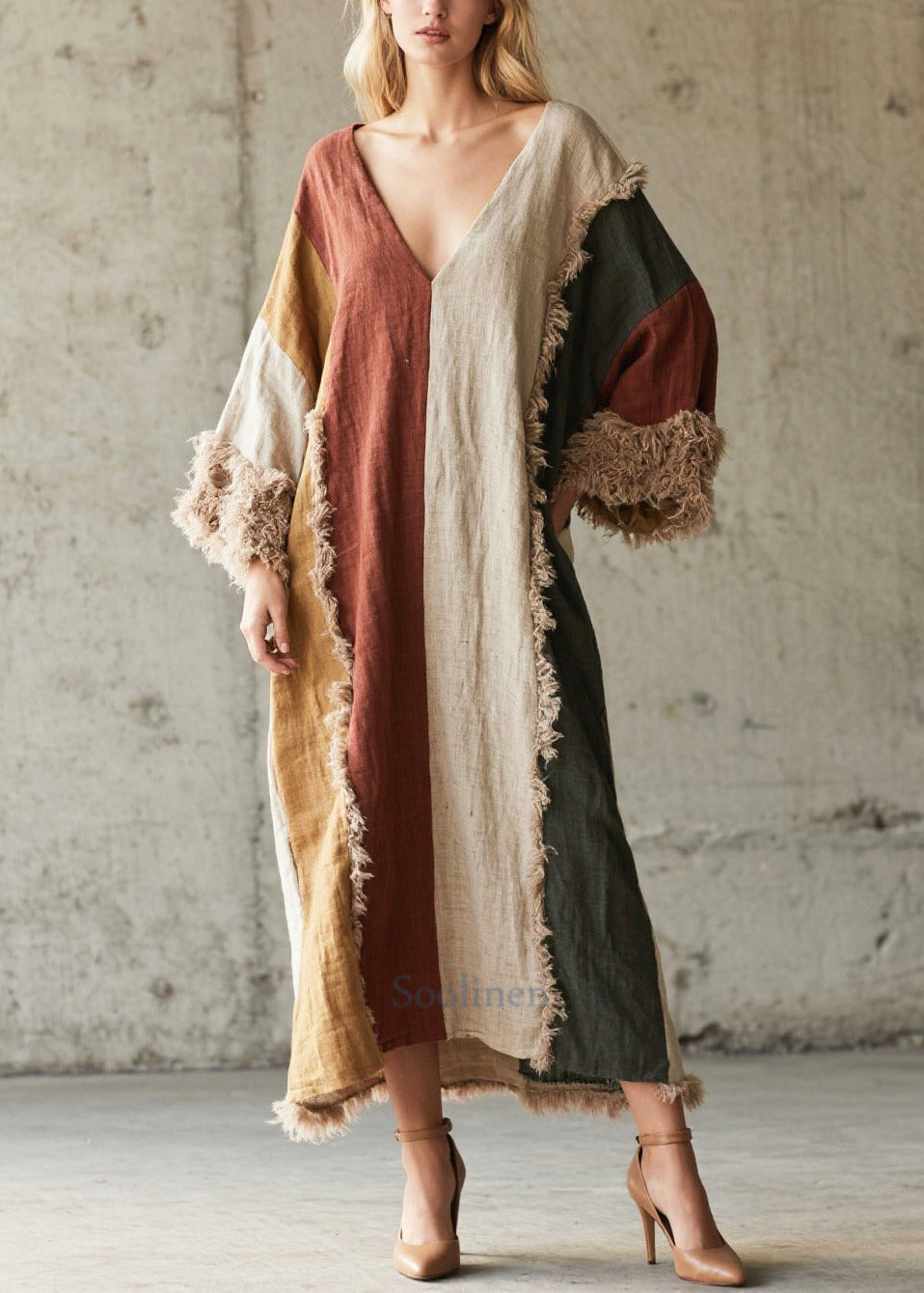 Classic Vintage Dress with a Flattering Fit