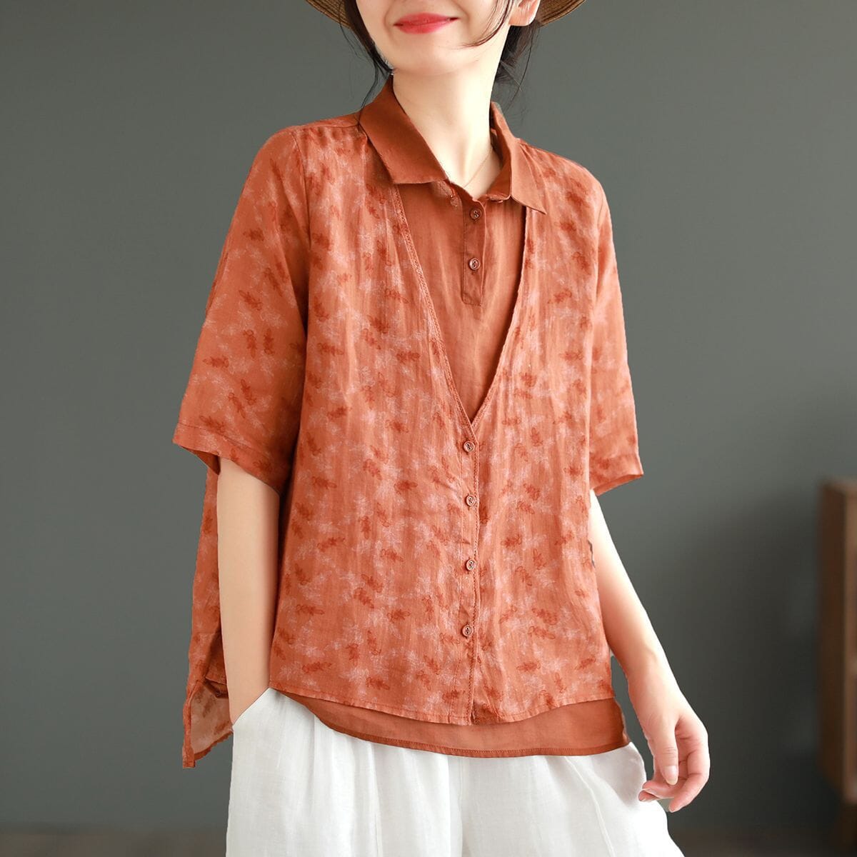 Well Tailored Blouse with a Graceful Silhouette
