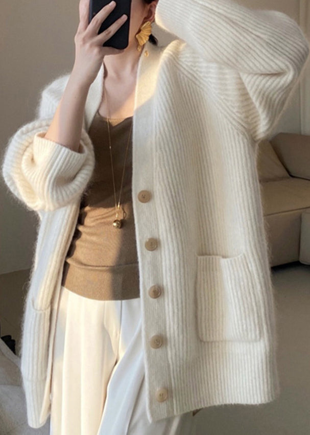 Sophisticated Coat with a Clean Classic Look
