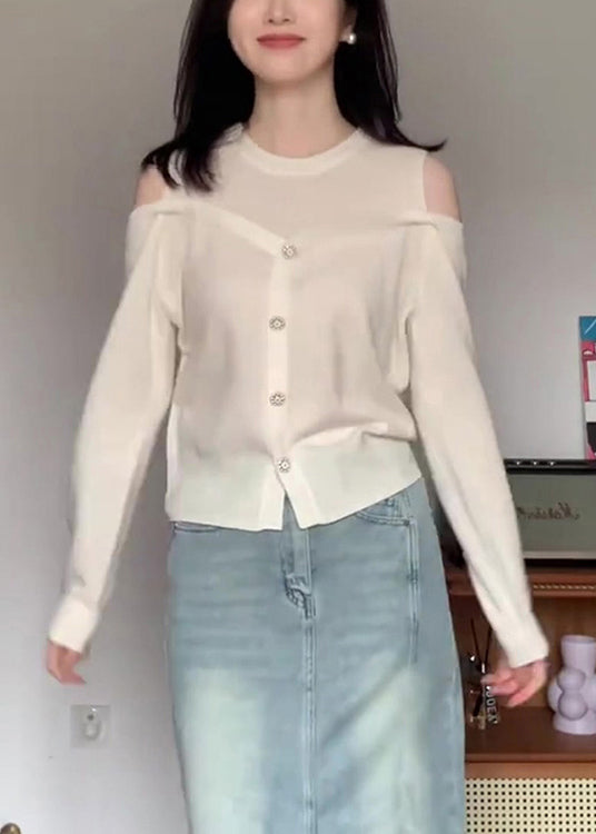 Beautifully Finished Top in a Timeless Design