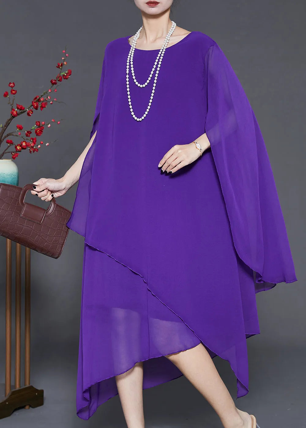 Classic Vintage Dress with a Flattering Fit