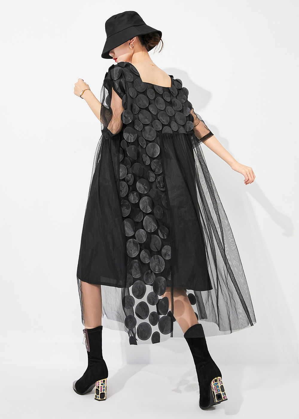 Classic Vintage Dress with a Flattering Fit