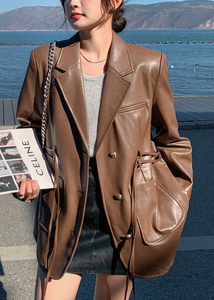 Classic Vintage Jacket with a Flattering Fit