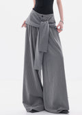 Classic Vintage Pants with a Flattering Fit