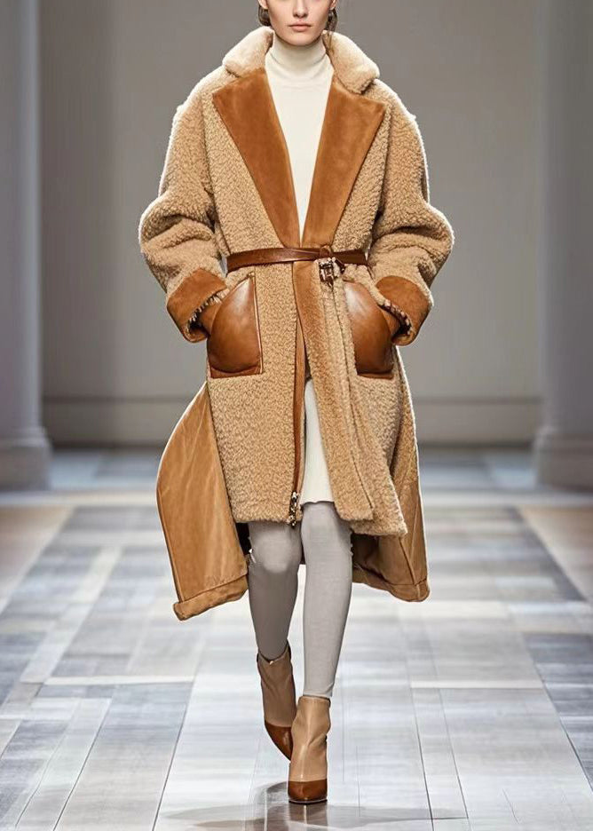 Classic Vintage & Enduringly Stylish Coat
