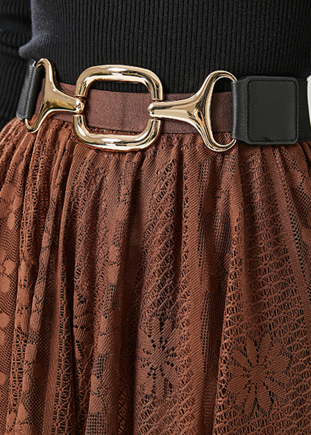 Well Tailored Garment with a Graceful Silhouette