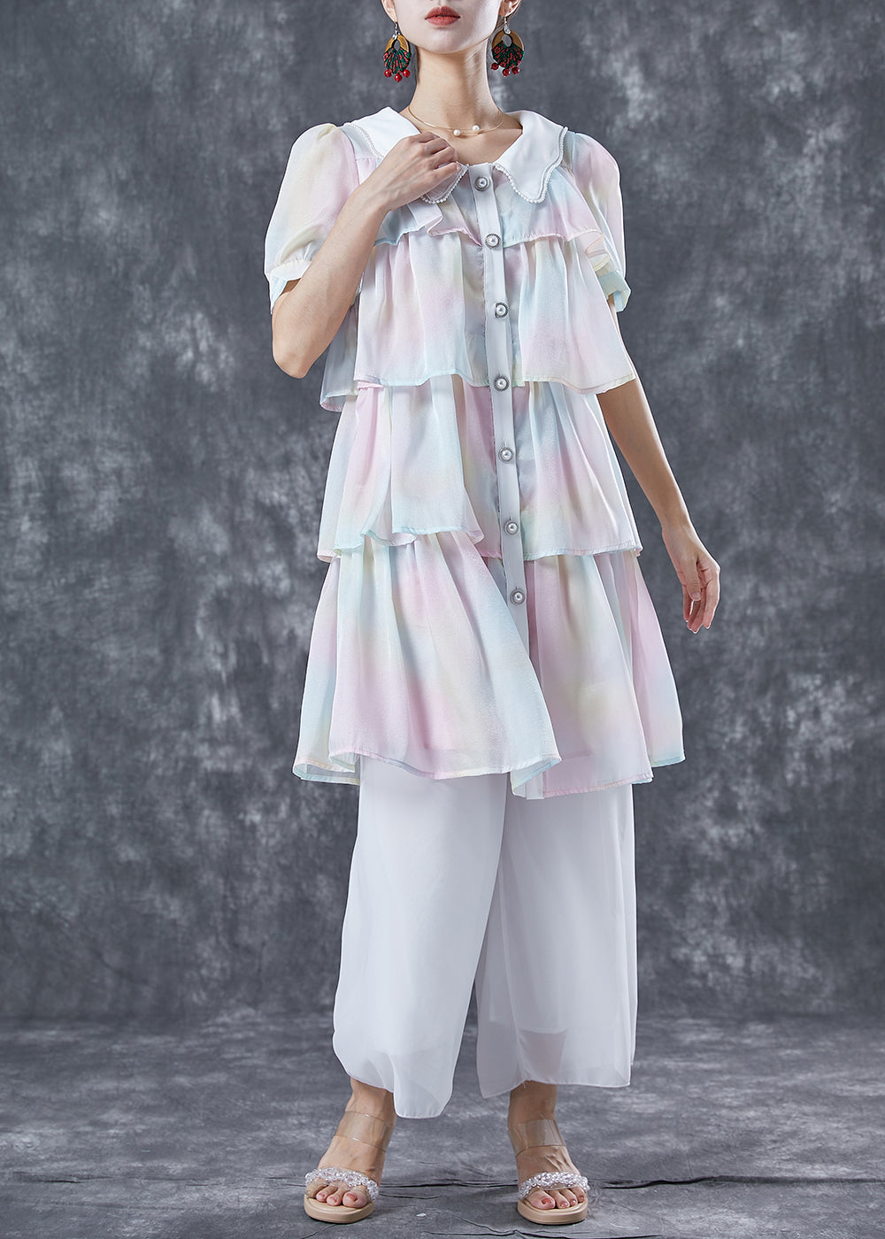 Well Tailored Dress with a Graceful Silhouette