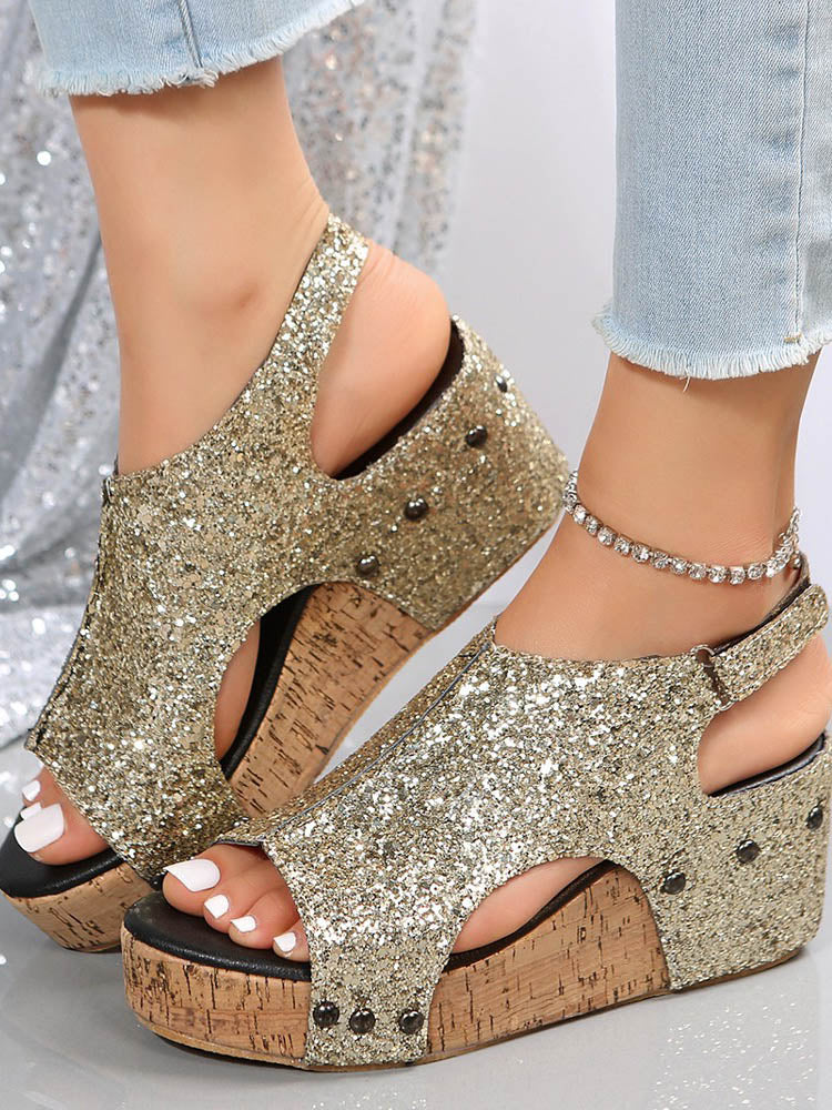 Classic Orthopedic Sandals with Timeless Style