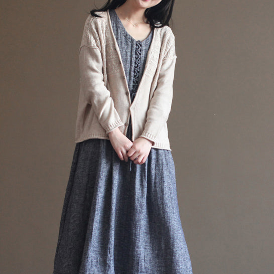 Classic Vintage Cardigan with a Flattering Fit