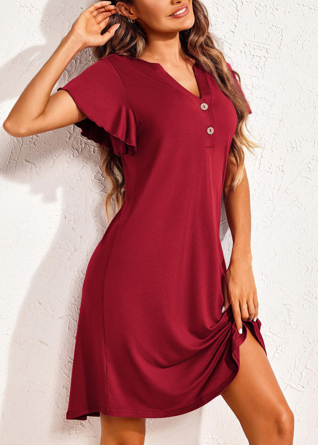 Beautifully Finished Dress in a Timeless Design