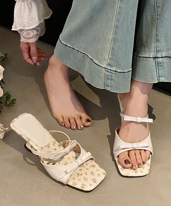 Graceful Orthopedic Sandals for Modern Look