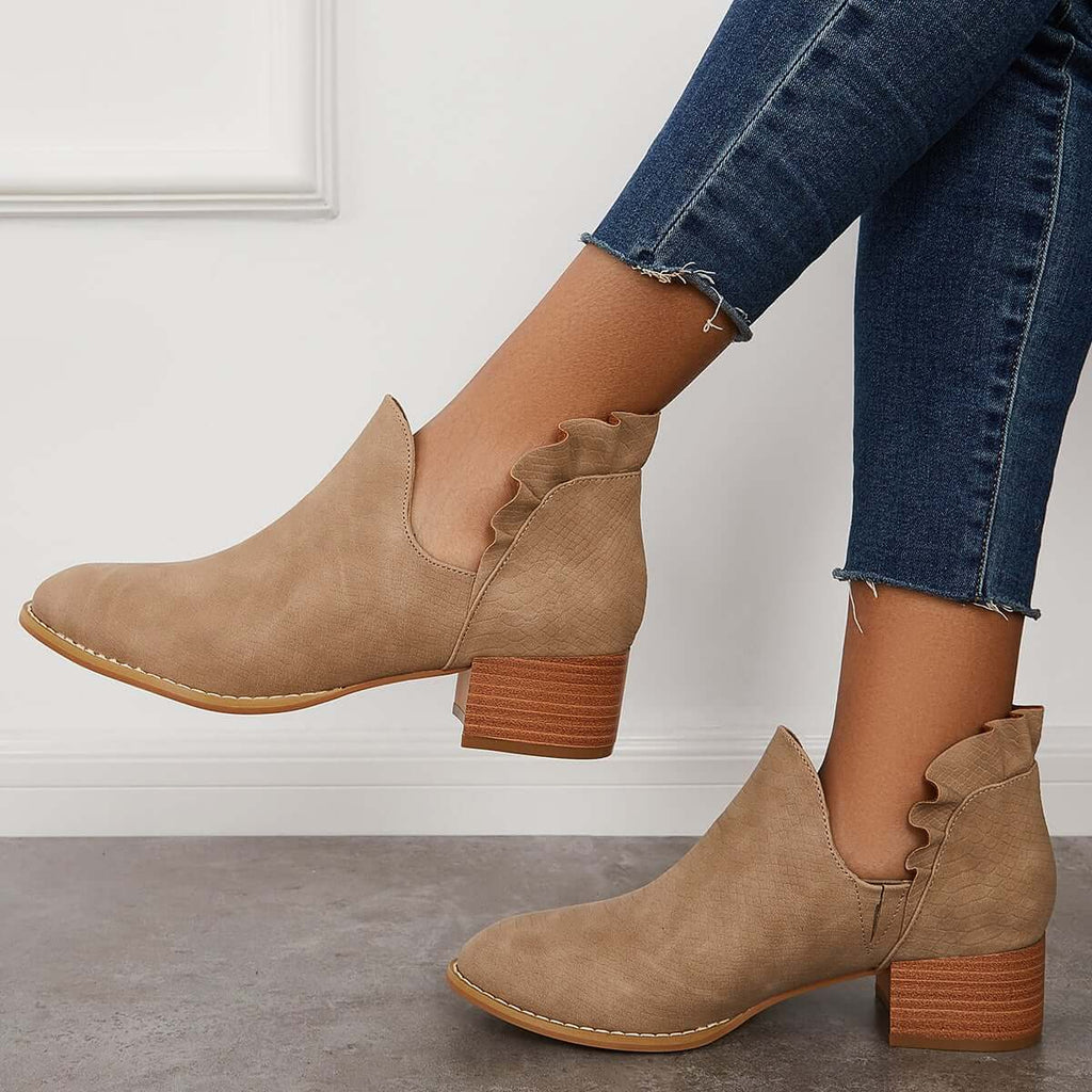 Chic Orthopedic Boots with Unique Design