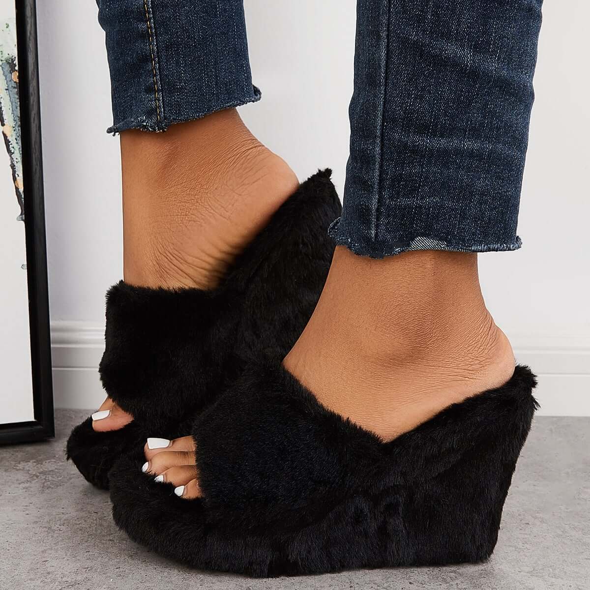 Stylish Orthopedic Slippers for Any Occasion