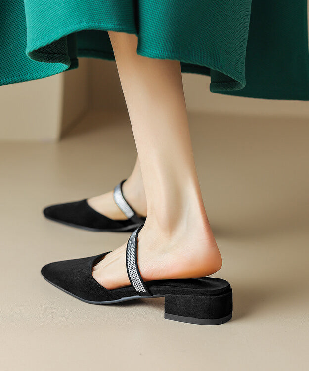 Graceful Orthopedic Sandals for Modern Look