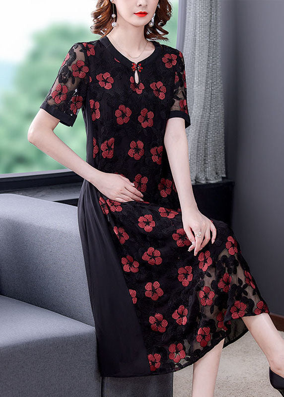 Beautifully Crafted Dress in a Classic Style
