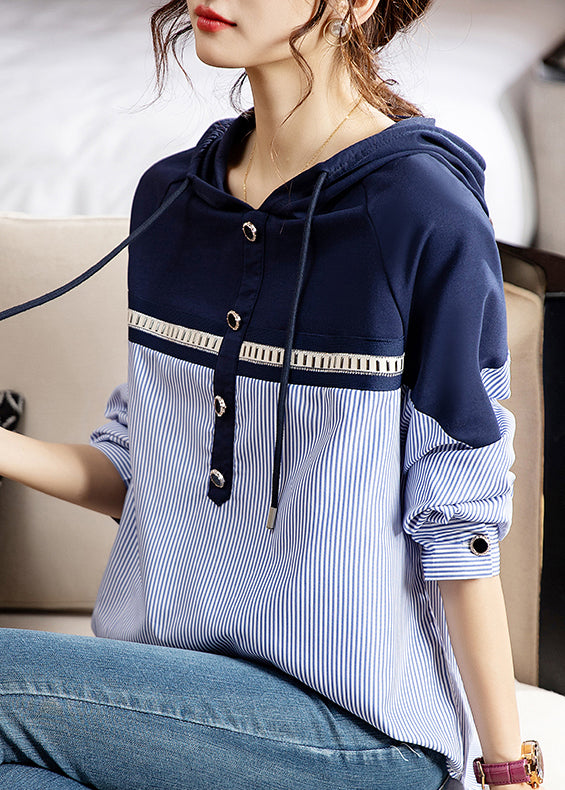 Effortlessly Elegant Shirt with a Timeless Design