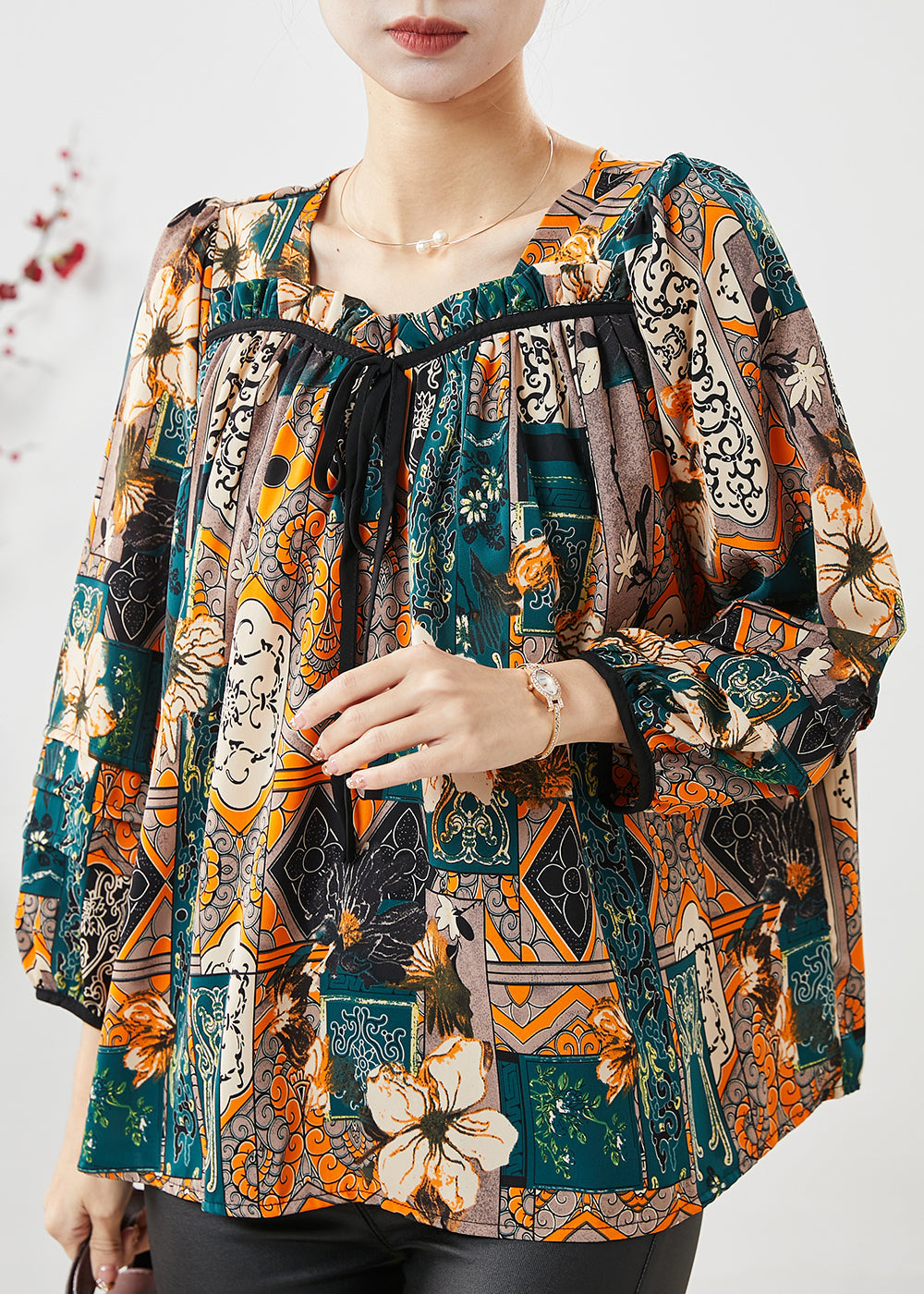 Elegantly Styled Blouse for Everyday Wear