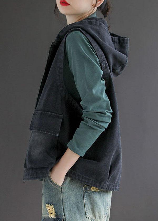 Elegantly Styled Coat for Everyday Wear