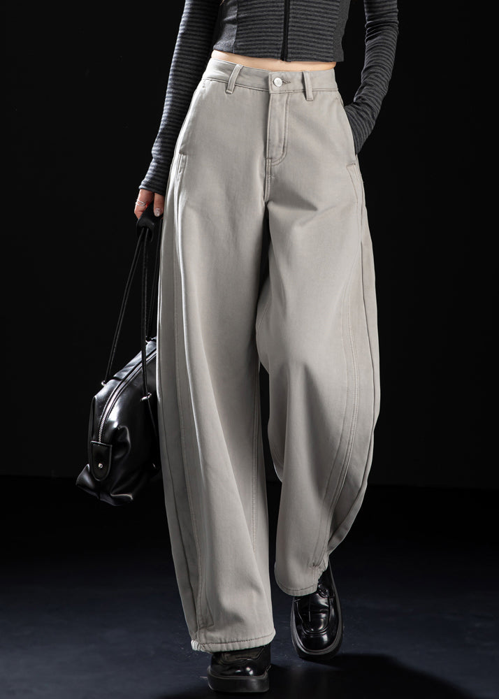 Sophisticated Pants with a Clean Classic Look