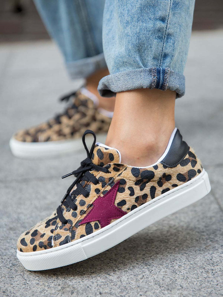 Graceful Orthopedic Shoes for Modern Look