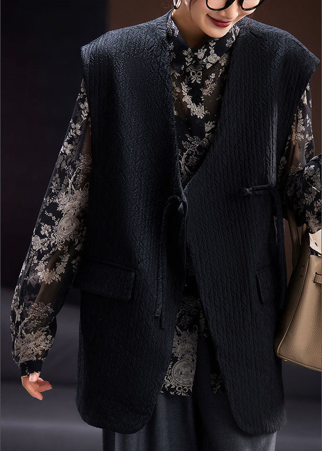 Beautifully Finished Coat in a Timeless Design