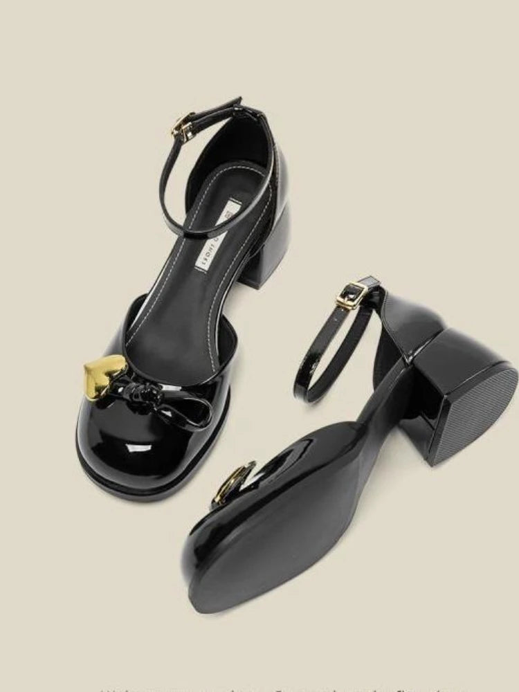 Elegant Orthopedic Pumps for Every Step