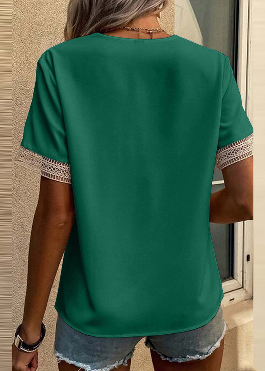 Classic Vintage Top with a Flattering Fit