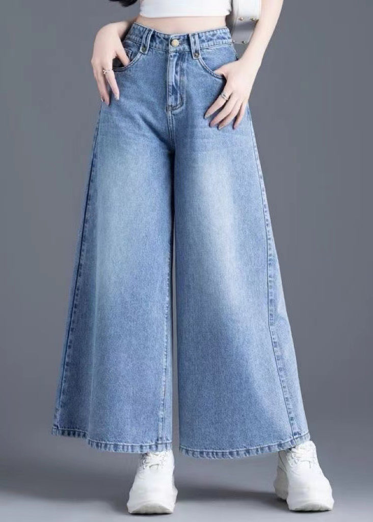 Well Tailored Pants with a Graceful Silhouette