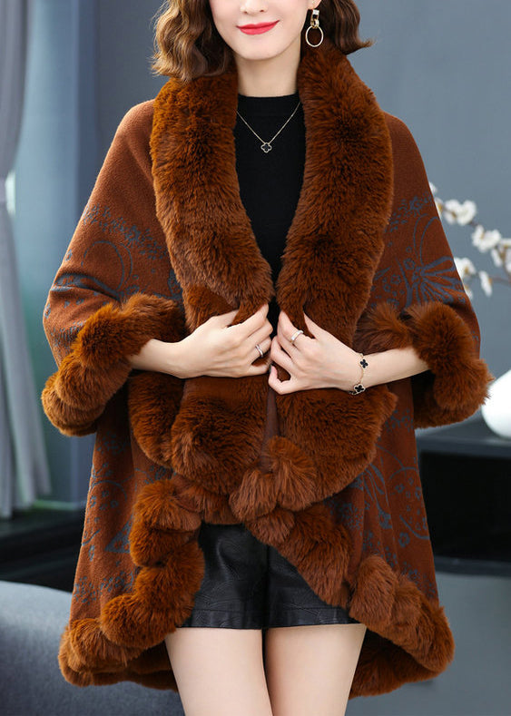 Elegantly Styled Coat for Everyday Wear