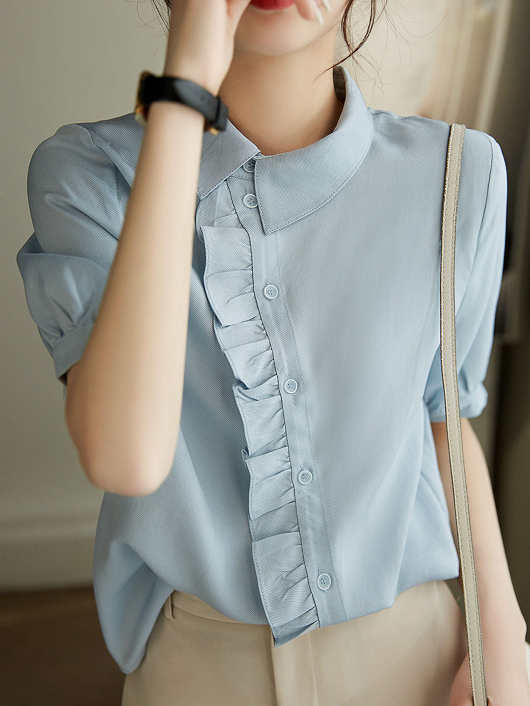 Beautifully Crafted Shirt in a Classic Style