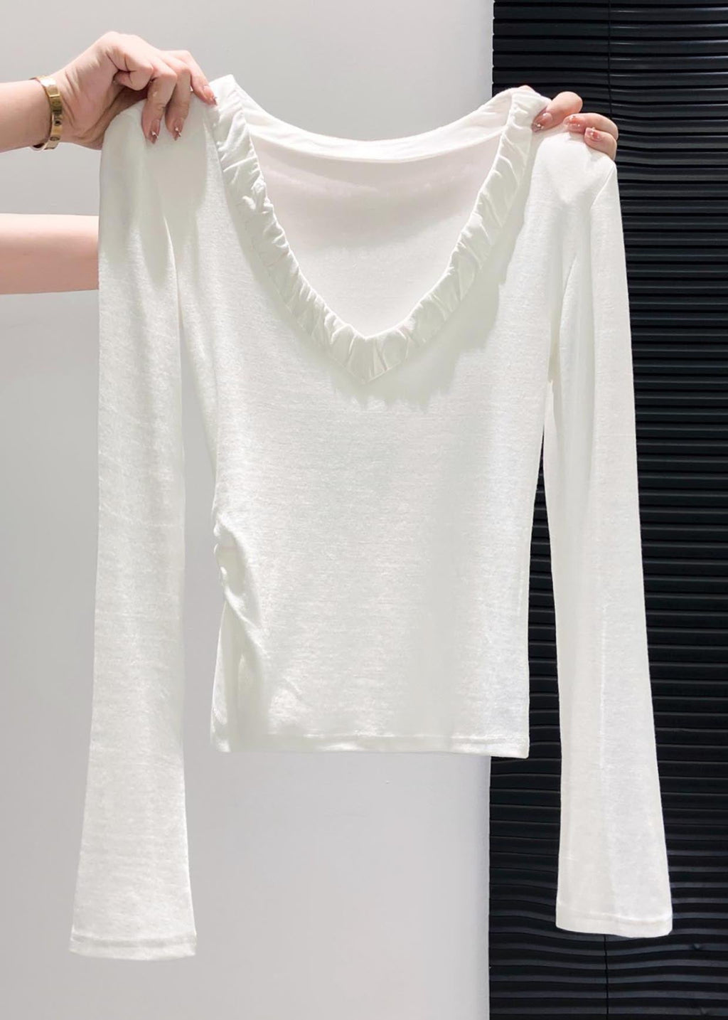 Beautifully Crafted Shirt in a Classic Style