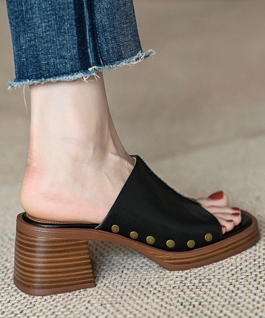 Chic Orthopedic Sandals with Unique Design