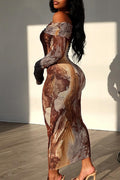 Gracefully Styled Dress for Any Occasion