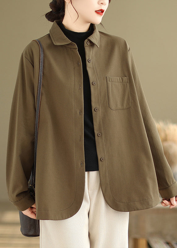 Well Tailored Coat with a Graceful Silhouette