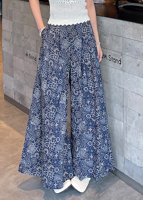 A Vintage Style Pants with Delicate Timeless Details