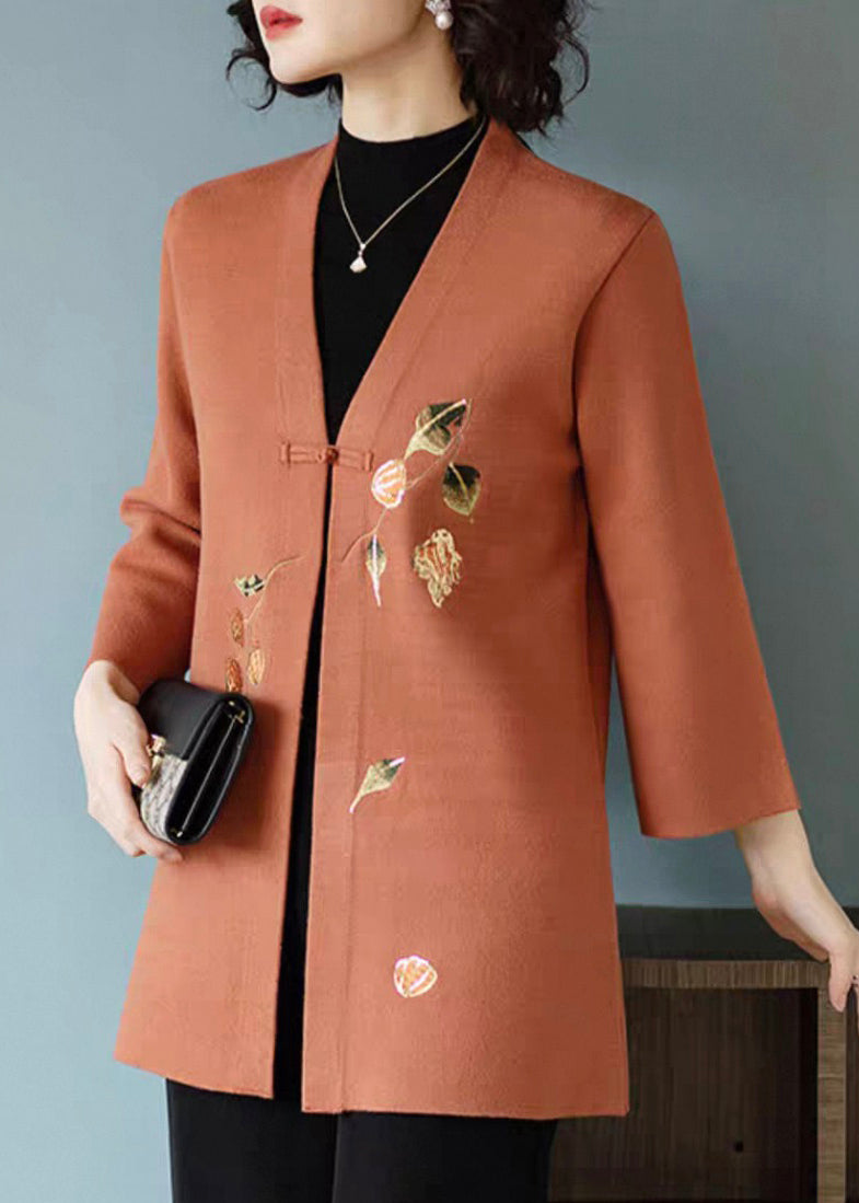 Well Tailored Cardigan with a Graceful Silhouette