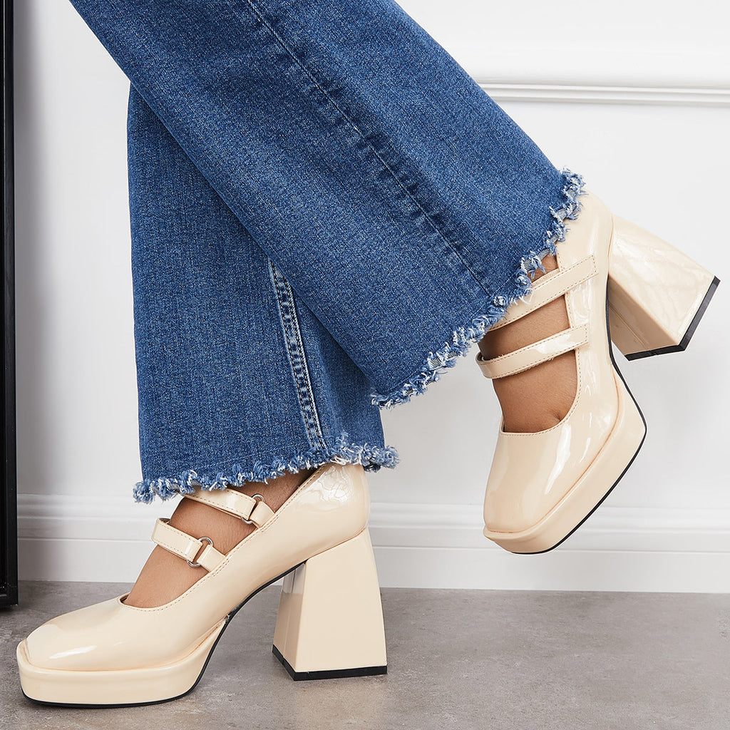 Classic Orthopedic Pumps with Timeless Style