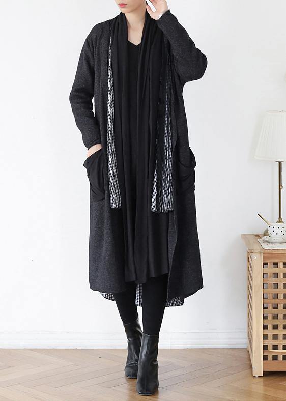 Gracefully Styled Coat for Any Occasion