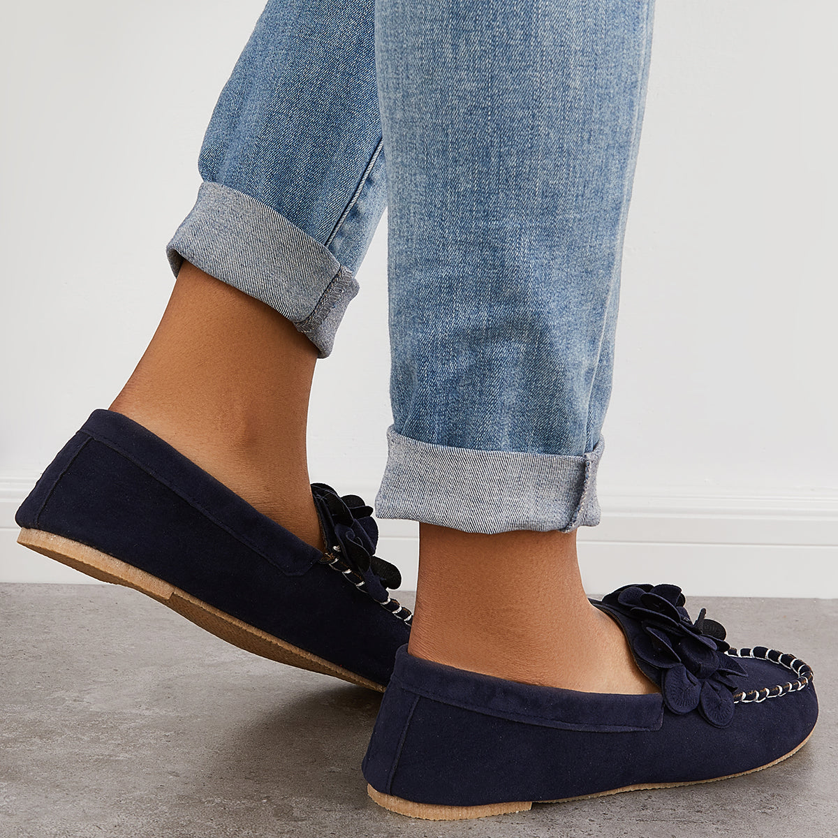 Chic Orthopedic Loafers with Unique Design