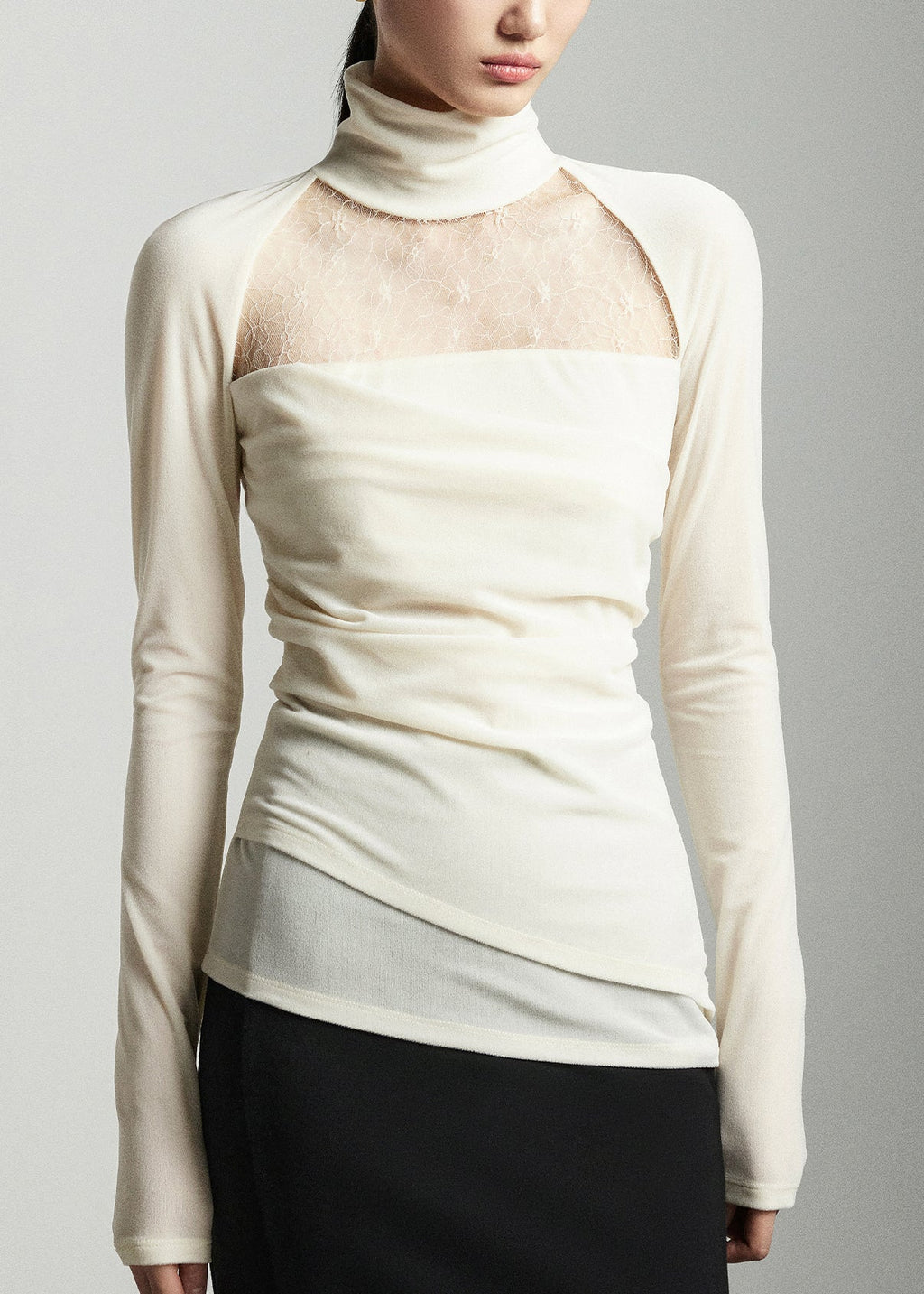 Effortlessly Elegant Top with a Timeless Design