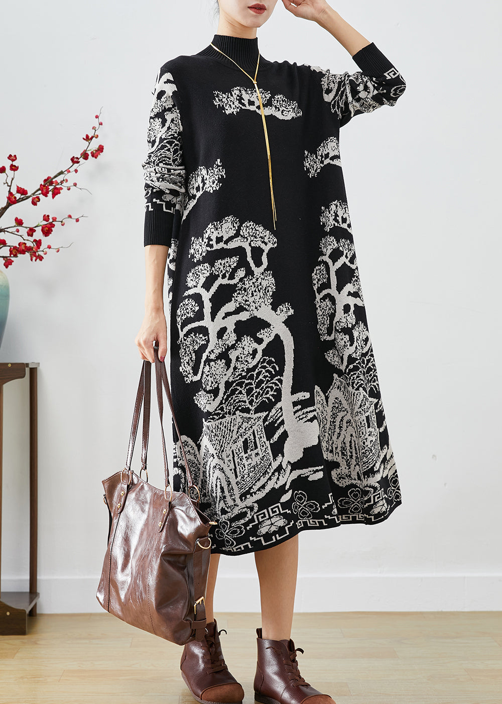 Effortlessly Elegant Sweater with a Timeless Design