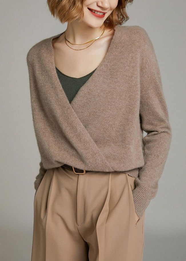 Beautifully Crafted Cardigan in a Classic Style