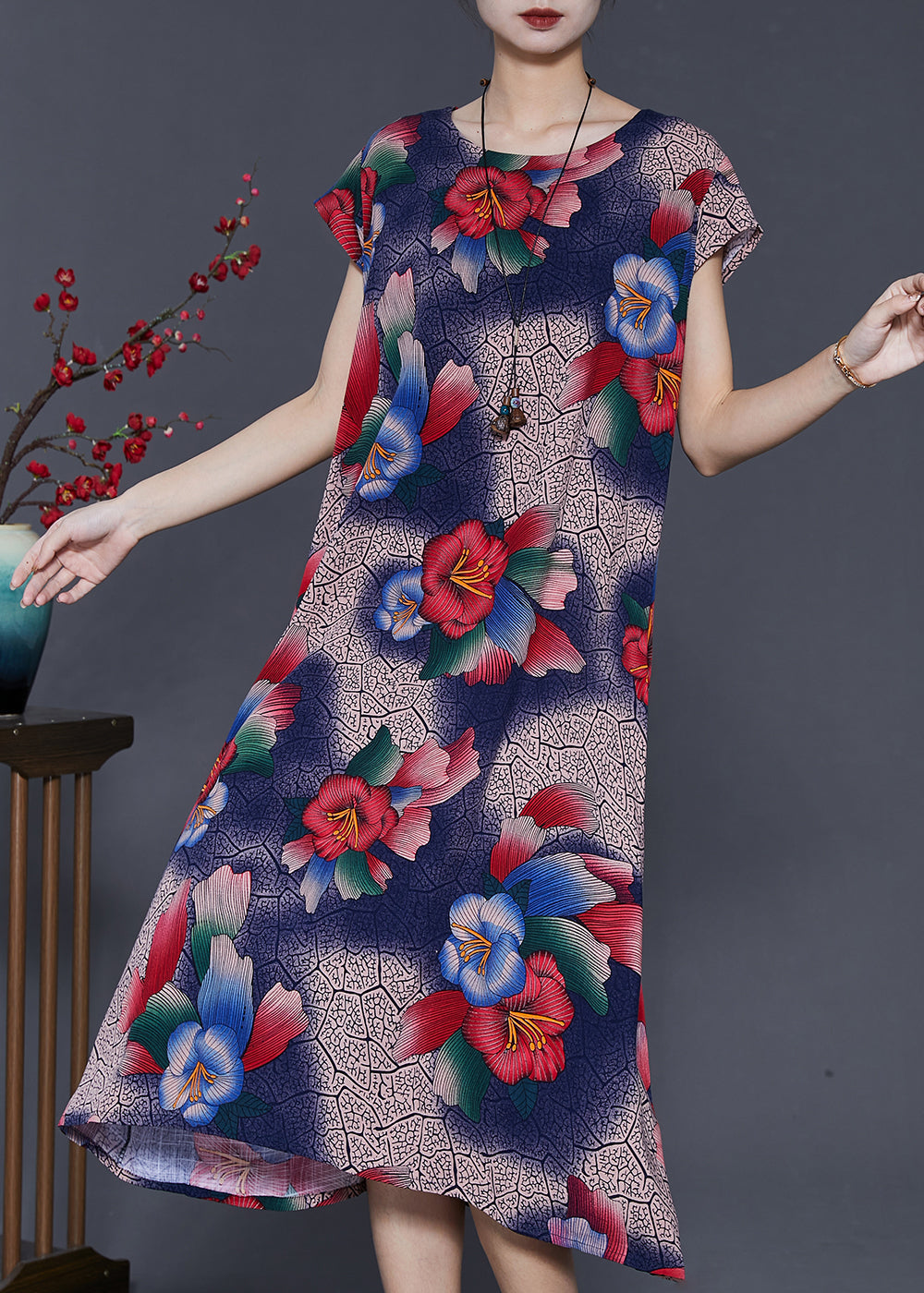 Beautifully Crafted Dress in a Classic Style