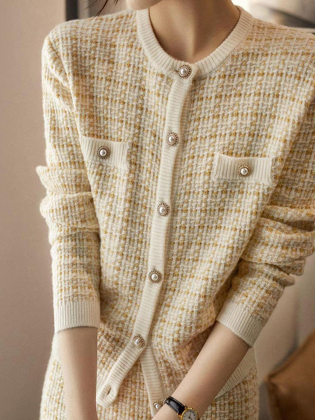 Sophisticated Dress with a Clean Classic Look