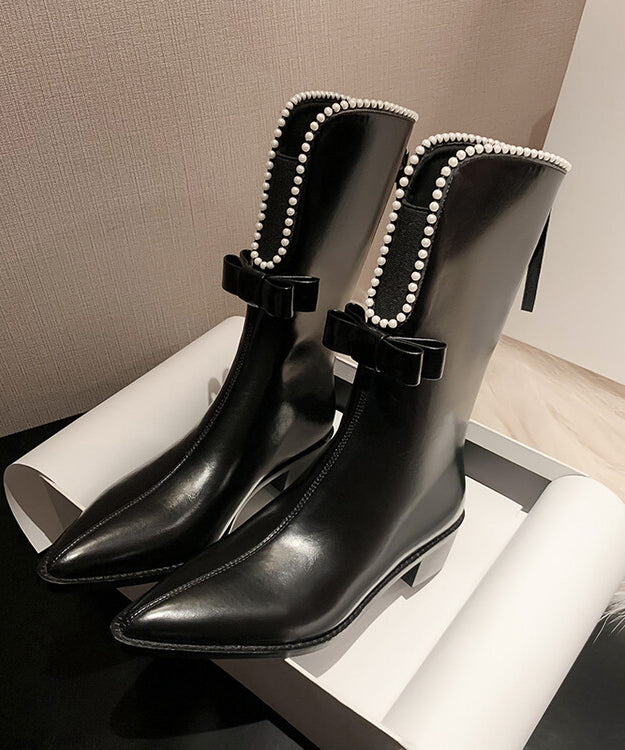 Graceful Orthopedic Boots for Modern Look