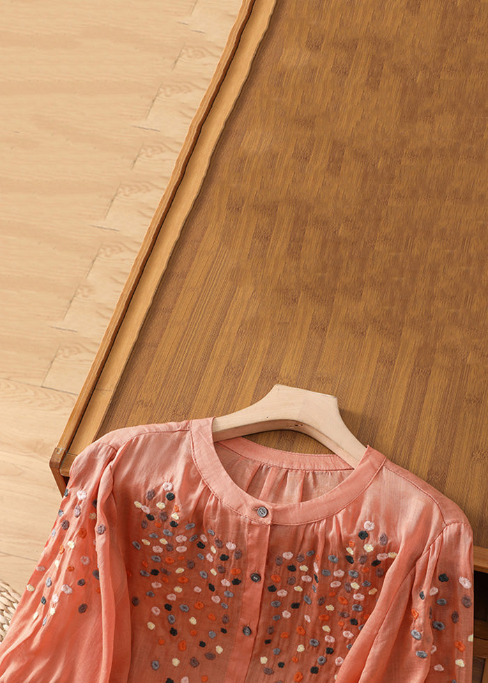 Effortlessly Elegant Top with a Timeless Design