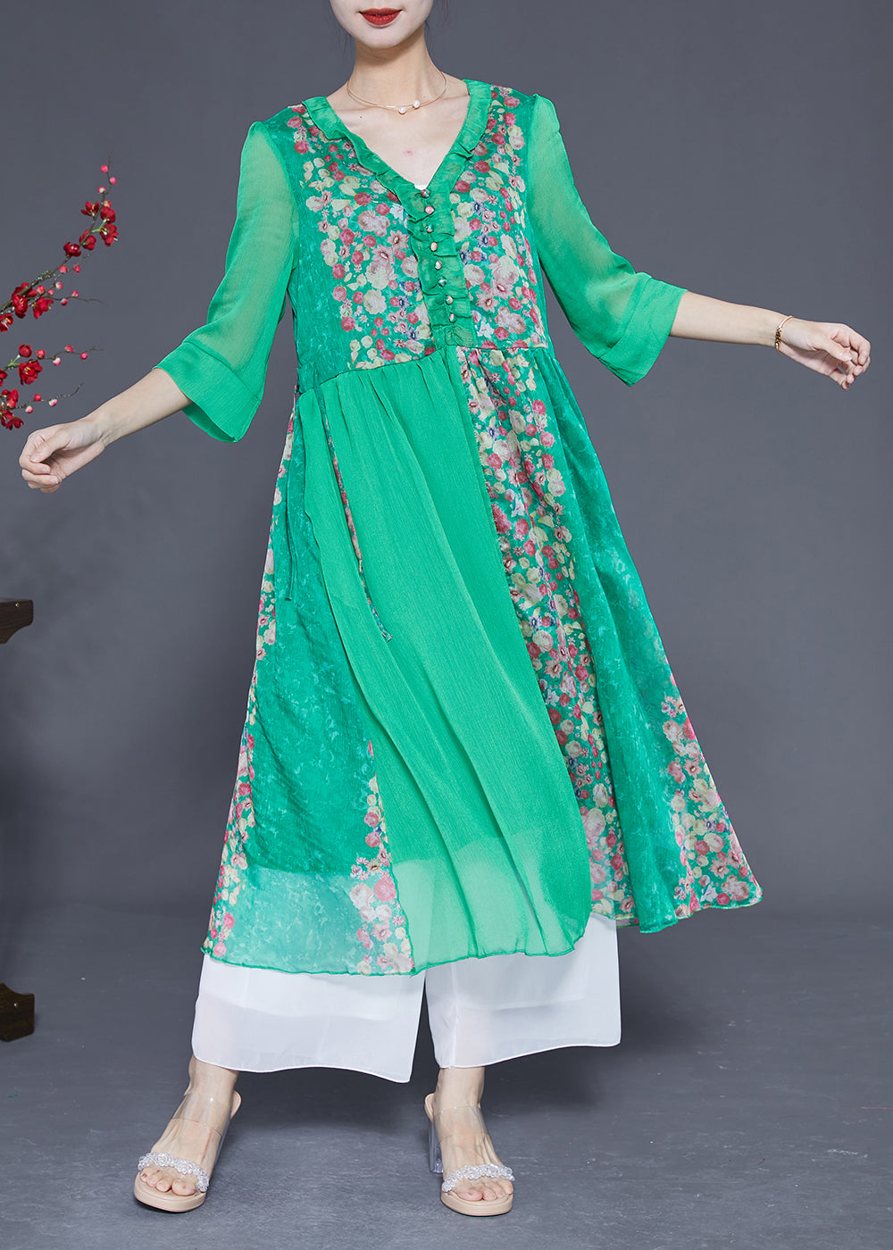 Classic Vintage & Enduringly Stylish Dress