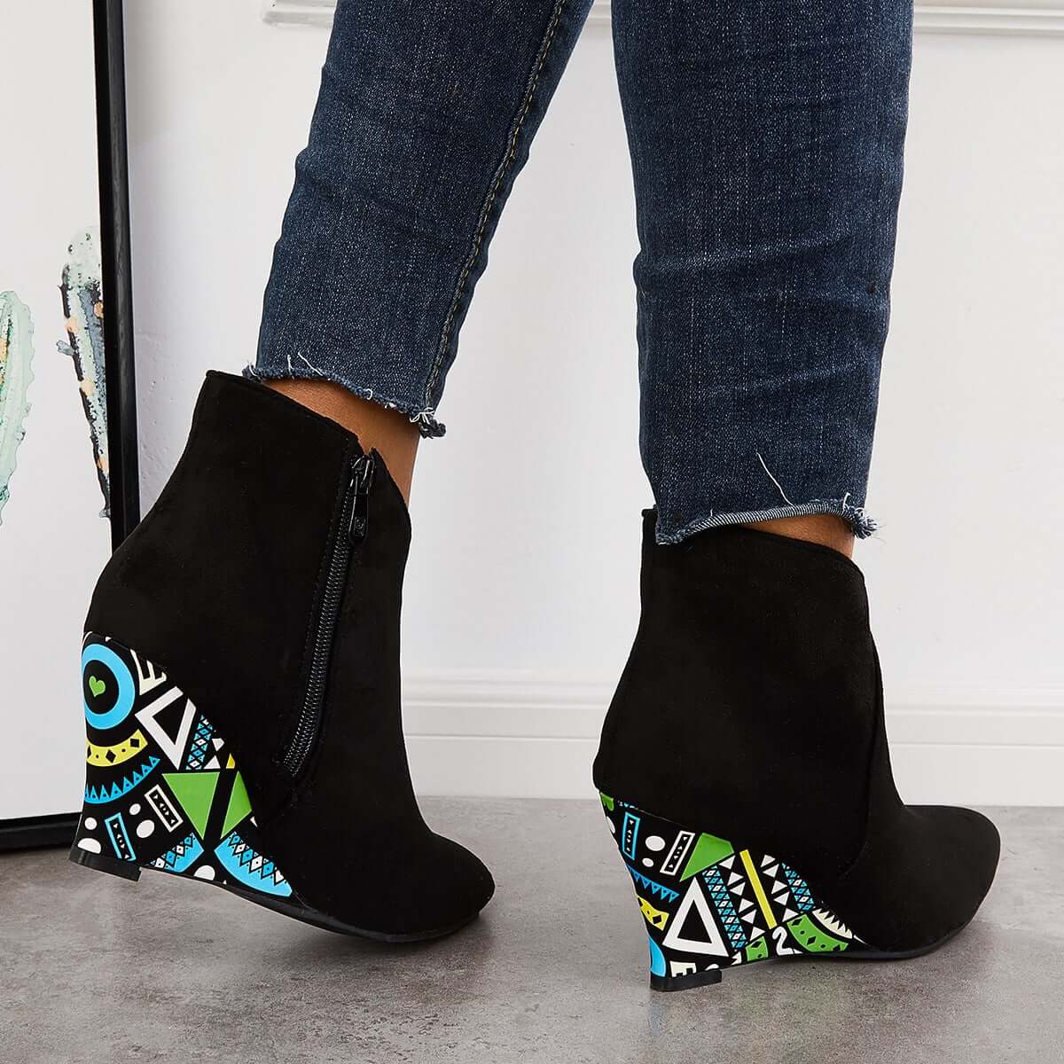 Chic Orthopedic Boots with Unique Design