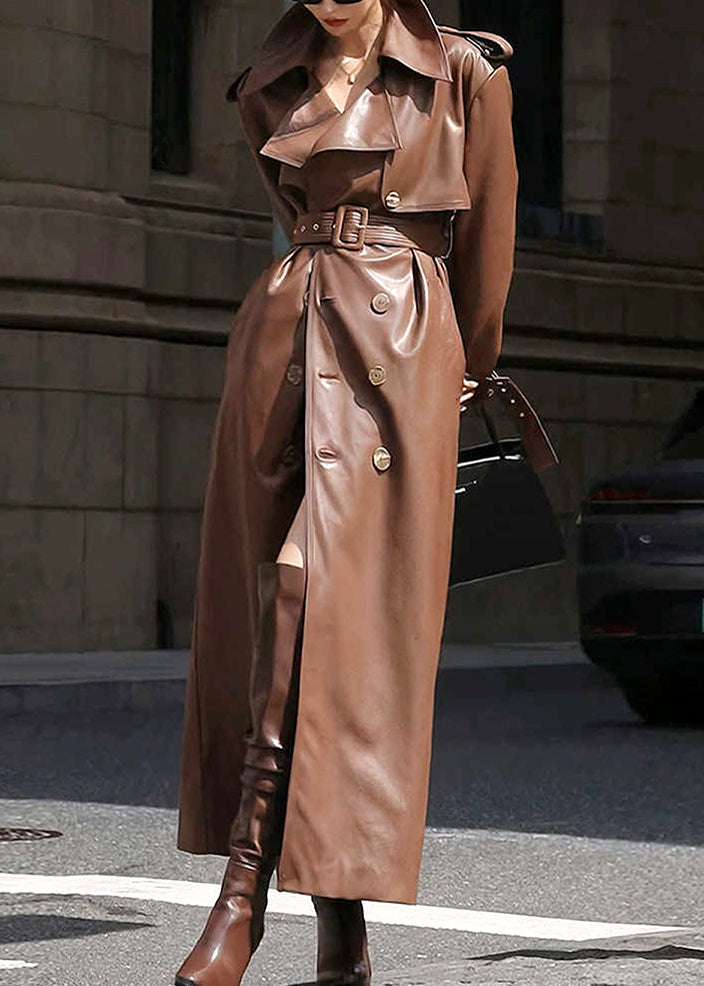 Classic Vintage & Enduringly Stylish Coat